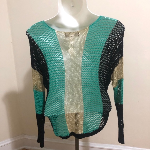 Open knit Akira Chicago Red Label Sweater. - Picture 2 of 4